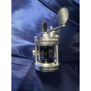 HANDING HD-50L Lure Is A Faith Left Hand Round Baitcasting Reel New In Box